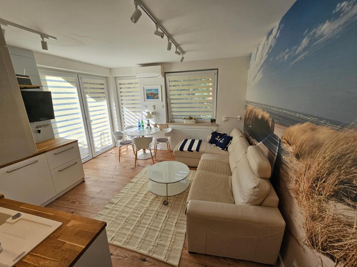 Sloneczny Apartament Jurata Extérieur photo